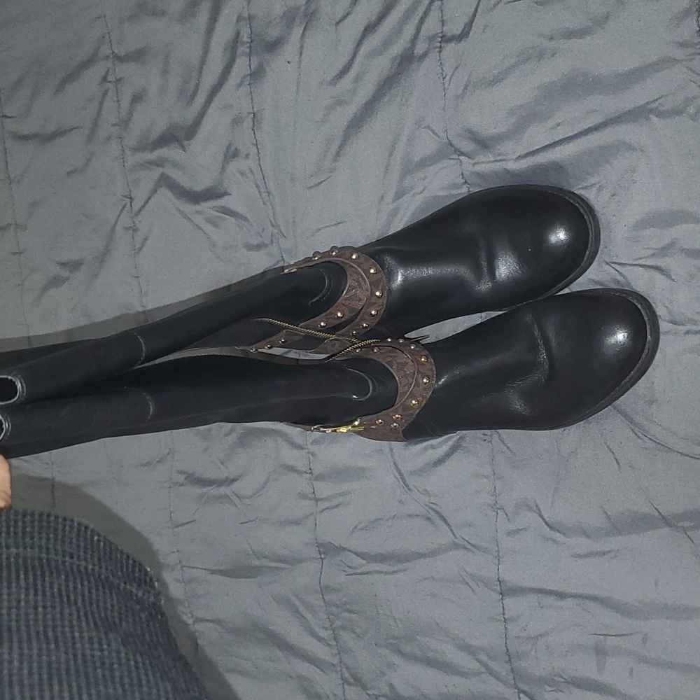Michael Kors Black and Brown Women's Boots - Picture 4 of 4